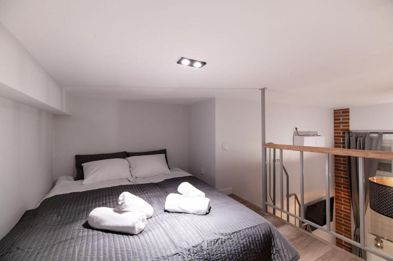 Dietla 99 Apartments - Ideal Location - In The Heart Of คราคูฟ ภายนอก รูปภาพ