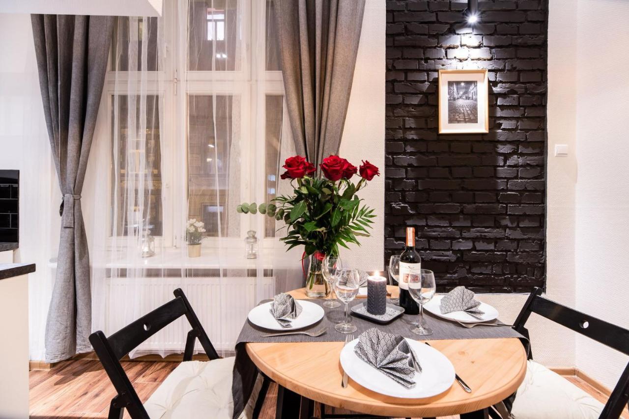 Dietla 99 Apartments - Ideal Location - In The Heart Of คราคูฟ ภายนอก รูปภาพ